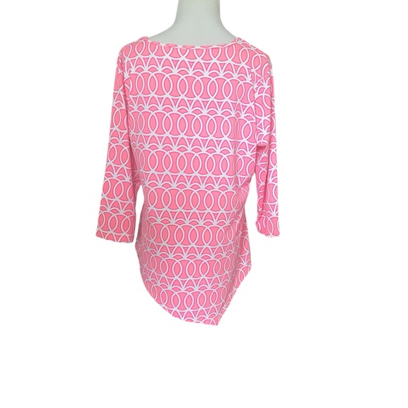 Pink Geometric Pattern Top - Picture 2 of 6